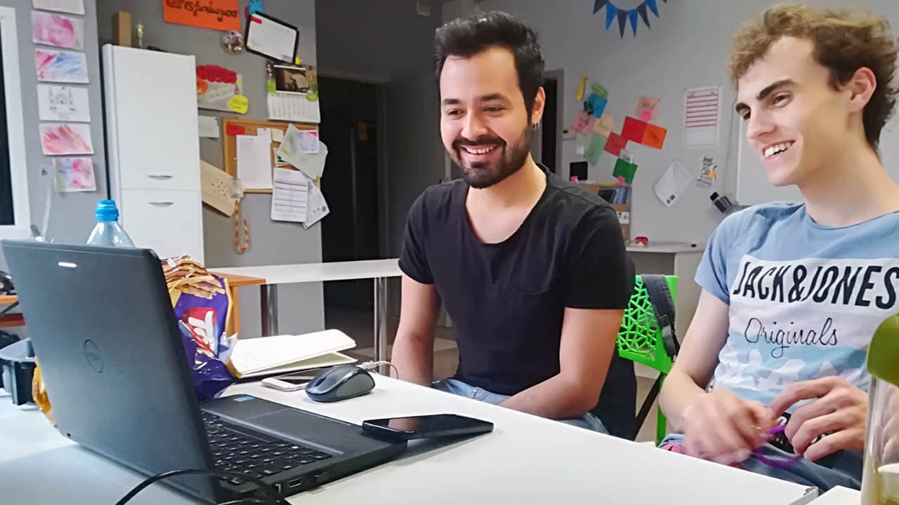 Proje Bitti, Polonya'ya Yerleşiyorum