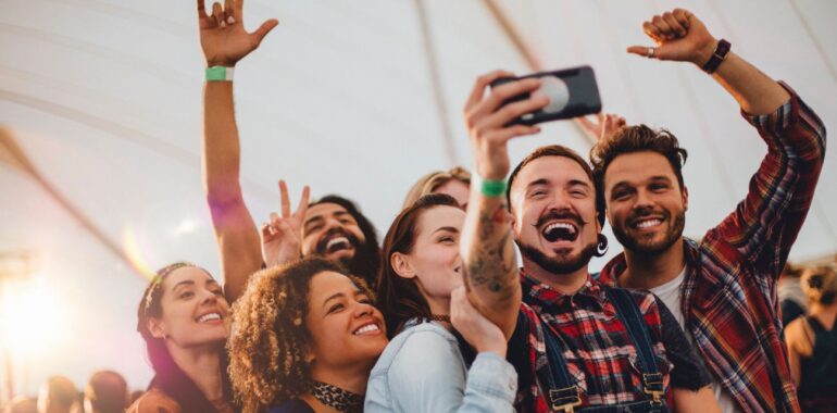 Festival Gönüllüsü Olmak İçin 7 Harika Neden